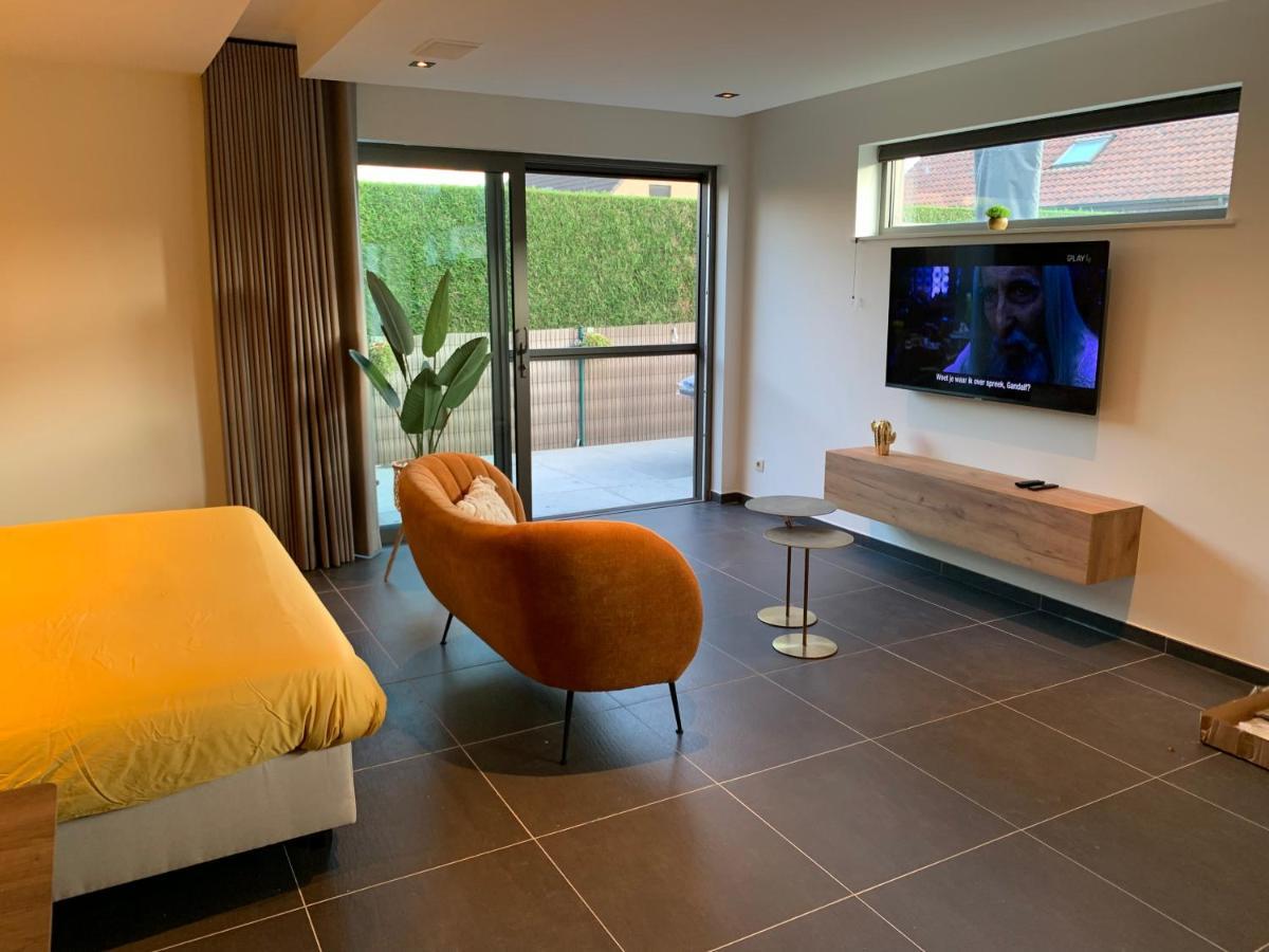Q Guesthouse Herzele Bagian luar foto