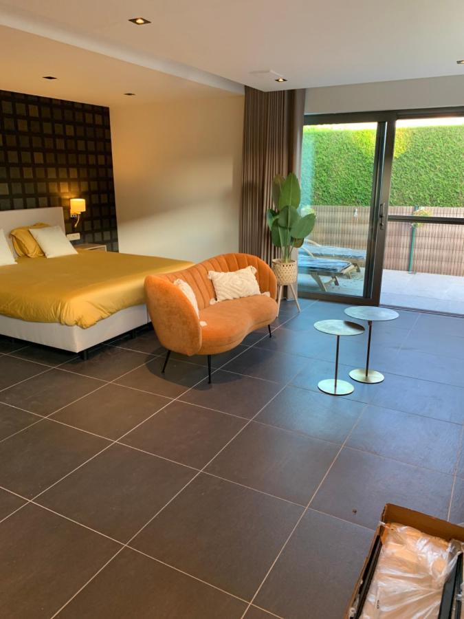 Q Guesthouse Herzele Bagian luar foto